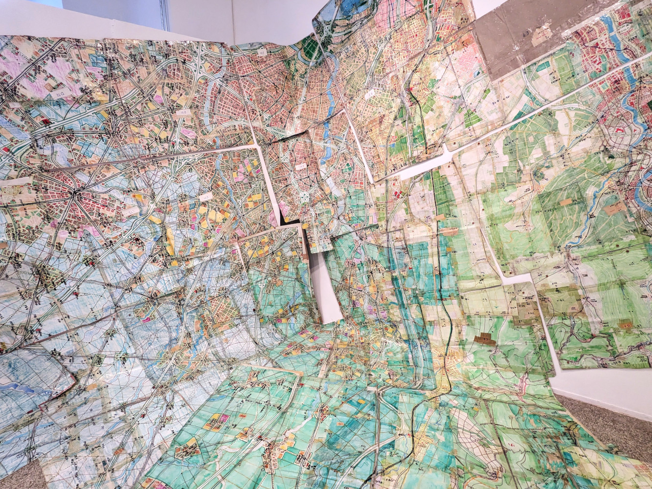 Le Musée Art et Marges questionne notre façon d’habiter le monde